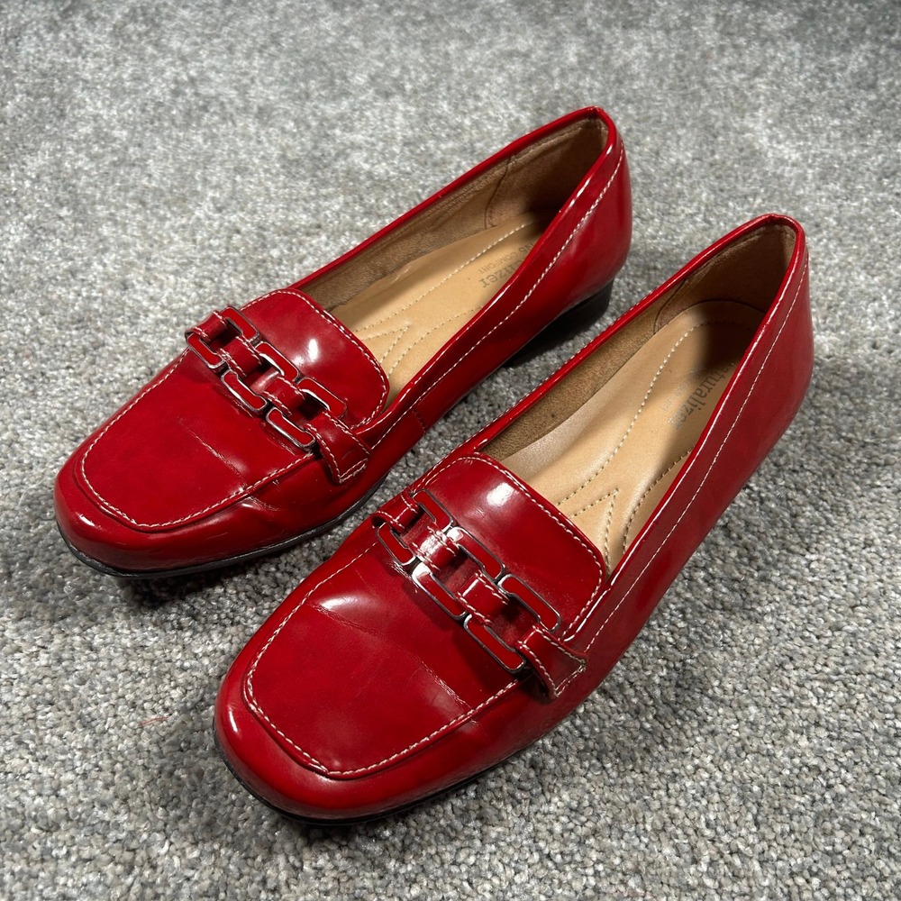 Naturalizer N5 Comfort Red Patent Leather Loafers Square Toe Chain Detail 8.5M
